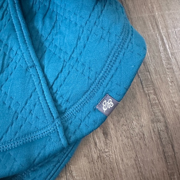 Eddie Bauer Sweater - Picture 2 of 4